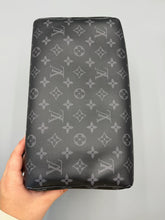 Load image into Gallery viewer, Louis Vuitton Soft Speedy 30 Eclipse monogram with strap
