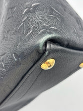 Load image into Gallery viewer, Louis Vuitton Empreinte Black V tote with strap