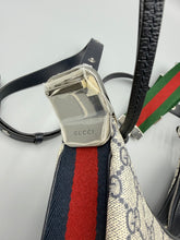 Load image into Gallery viewer, Gucci Medium Attache Shoulder bag / crossbody