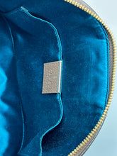 Load image into Gallery viewer, Gucci Ophidia Dome crossbody