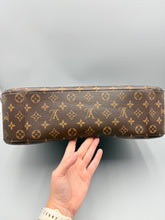 Load image into Gallery viewer, Louis Vuitton Slouchy MM monogram