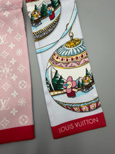 Load image into Gallery viewer, Louis Vuitton Silk Bandeau 3”