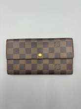 Load image into Gallery viewer, Louis Vuitton Sarah wallet ebene