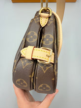Load image into Gallery viewer, Louis Vuitton Saumur BB monogram