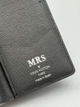 Load image into Gallery viewer, Louis Vuitton pocket organizer black epi