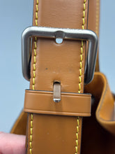 Load image into Gallery viewer, Louis Vuitton Sac Twist marigold epi with pouch and strap