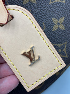 Louis Vuitton High rise bumbag with strap