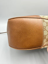Load image into Gallery viewer, Gucci Bree Shoulder Brown gg tote