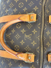 Load image into Gallery viewer, Louis Vuitton Keepall 55 Bandouliere bag with non braned strap