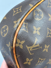 Load image into Gallery viewer, Louis Vuitton Odeon PM monogram crossbody