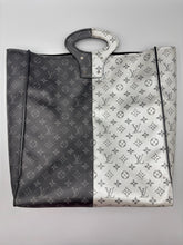 Load image into Gallery viewer, 🖤LIMITED EDITION🖤Louis Vuitton Split North South monogram tote