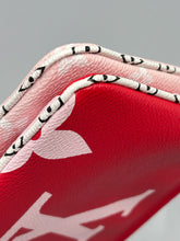 Load image into Gallery viewer, Louis Vuitton double Pochette rouge with strap