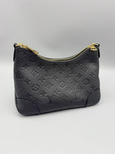 Load image into Gallery viewer, Louis Vuitton Boulogne Black monogram empreinte with chain and crossbody strap