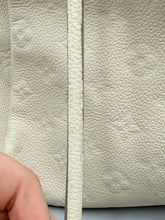 Load image into Gallery viewer, Louis Vuitton Artsy MM empreinte monogram