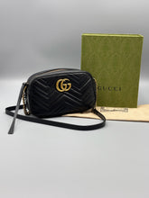 Load image into Gallery viewer, Gucci Small Marmont Camera crossbody black