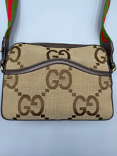 Load image into Gallery viewer, Gucci GG Jumbo Messenger
