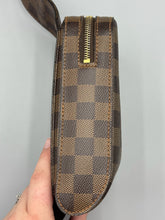 Load image into Gallery viewer, Louis Vuitton Geronimos ebene waist/bumbag