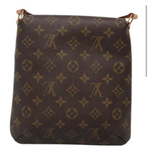 Load image into Gallery viewer, Louis Vuitton Musette Salsa shoulder bag
