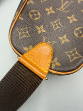 Load image into Gallery viewer, Louis Vuitton Gange sling bag Monogram
