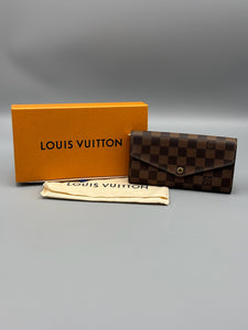 Louis Vuitton NM Sarah 16 card wallet ebene