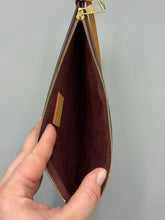 Load image into Gallery viewer, Louis Vuitton Carryall MM monogram with pouch