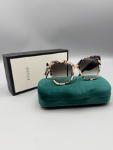 Load image into Gallery viewer, Gucci Ivory Herbarium sunglasses