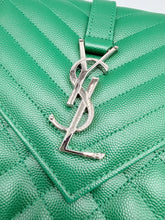 Load image into Gallery viewer, YSL Medium Emerald Green Cassandre flap on chain