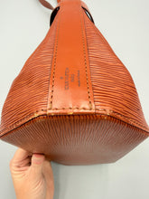 Load image into Gallery viewer, Louis Vuitton Epi Leather Sac d'Epaule PM