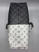 Load image into Gallery viewer, 🖤LIMITED EDITION🖤Louis Vuitton Split North South monogram tote
