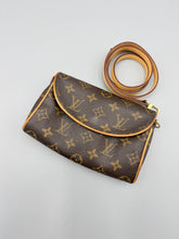 Load image into Gallery viewer, Louis Vuitton Pochette Friendly 2-way bag (crossbody or belt bag)