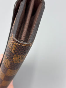 Louis Vuitton NM Sarah 16 card wallet ebene