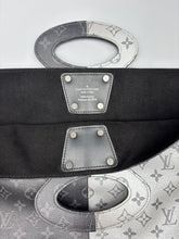 Load image into Gallery viewer, 🖤LIMITED EDITION🖤Louis Vuitton Split North South monogram tote