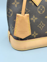 Load image into Gallery viewer, Louis Vuitton Alma BB Monogram Bandouliere with strap