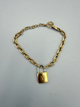 Load image into Gallery viewer, Louis Vuitton Keep it lock charm bracelet - 7.5