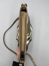 Load image into Gallery viewer, Burberry Vintage Metallic crossbody bag