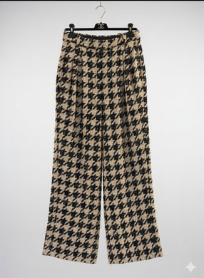 Chanel Tweed wide leg pleated pants - size 38
