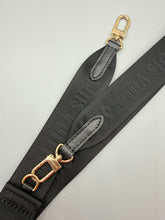 Load image into Gallery viewer, Louis Vuitton All Black Adjustable Bandouliere guitar strap