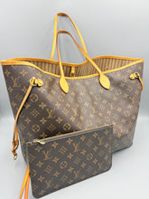 Load image into Gallery viewer, Louis Vuitton Neverfull GM monogram with pouch