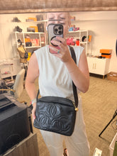 Load image into Gallery viewer, Chanel triple CC Caviar messenger bag