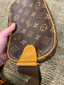 Louis Vuitton Gange sling bag Monogram