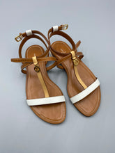 Load image into Gallery viewer, Louis Vuitton Bicolor leather sandals - size 36.5