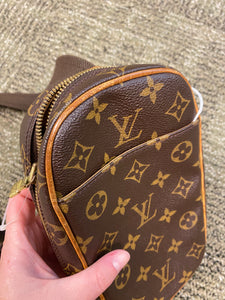 Louis Vuitton Gange sling bag Monogram
