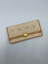Load image into Gallery viewer, Dior Vintage Goneycomb Flap long wallet