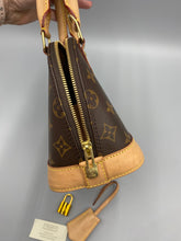 Load image into Gallery viewer, Louis Vuitton Alma BB monogram with strap