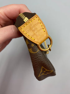 Louis Vuitton Mini Pochette accessories monogram