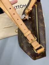 Load image into Gallery viewer, Louis Vuitton Bum Bag monogram