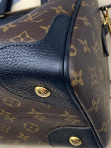Louis Vuitton Retiro NM monogram with black and strap