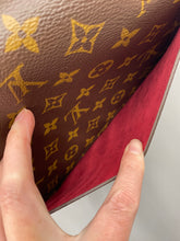 Load image into Gallery viewer, Louis Vuitton Passy monogram crossbody