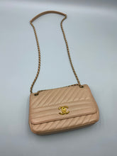 Load image into Gallery viewer, Chanel Stitched Medium Flap Chain bag