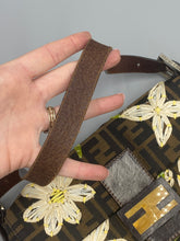 Load image into Gallery viewer, Rare Fendi Floral Embroidered Baguette Zucchino shoulder bag